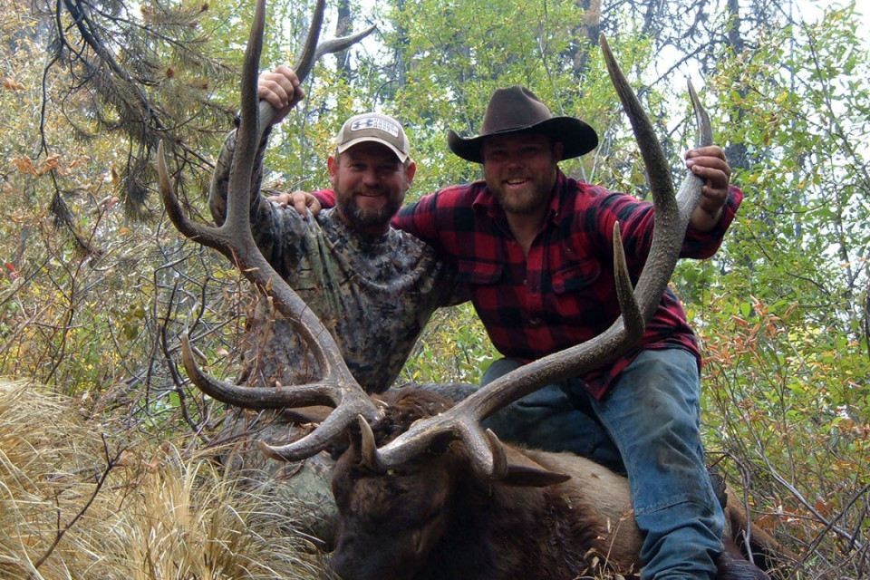 Guided Elk Hunts